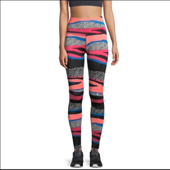 Beyond Yoga Leggings New With Tags - Picture 2 of 6